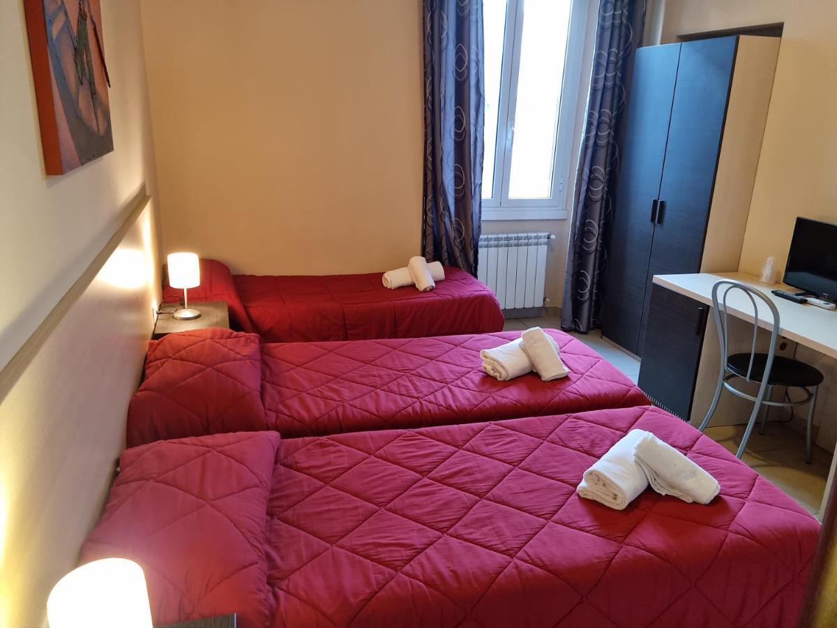 Mosaic Hostel *