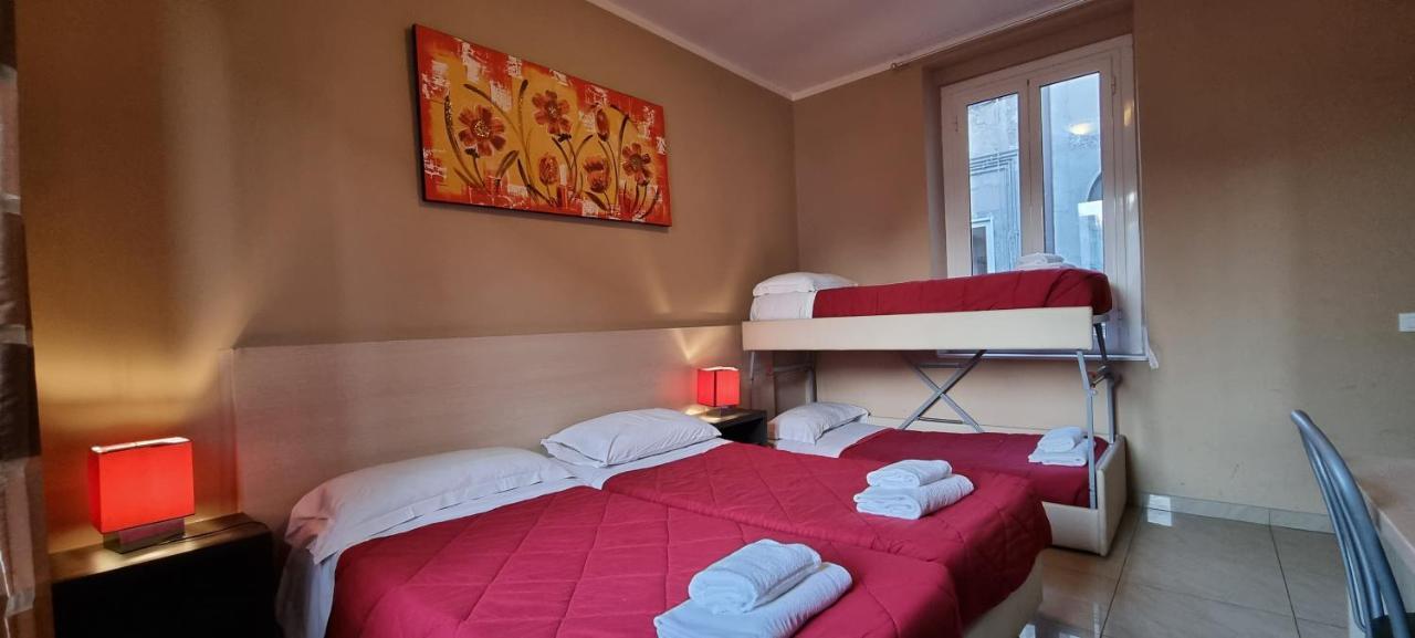Mosaic Albergue Roma